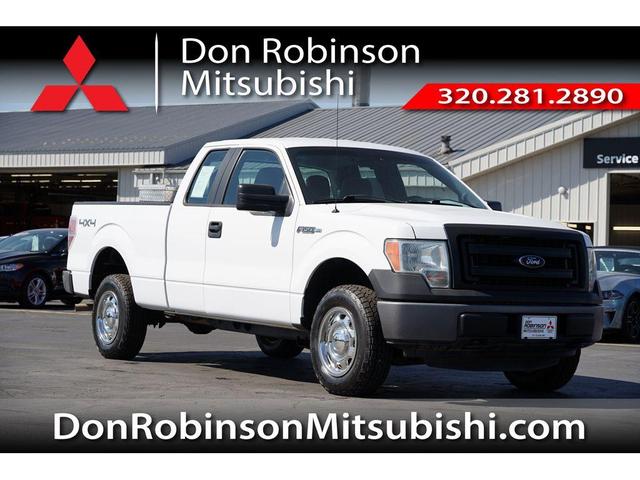 Photo of 2014 Oxford White Ford F-150