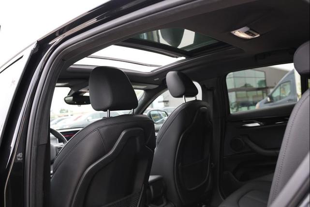 Photo of 2022 BLACK BMW X2