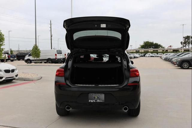 Photo of 2022 BLACK BMW X2