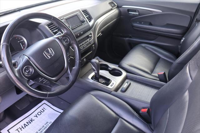 Photo of 2017 Crystal Black Pearl Honda Ridgeline
