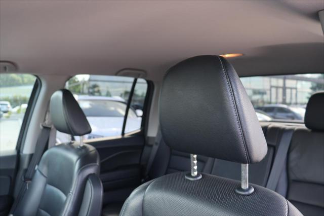 Photo of 2017 Crystal Black Pearl Honda Ridgeline