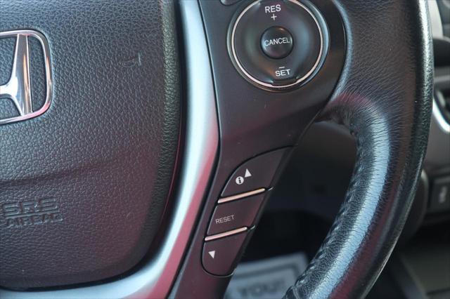 Photo of 2017 Crystal Black Pearl Honda Ridgeline