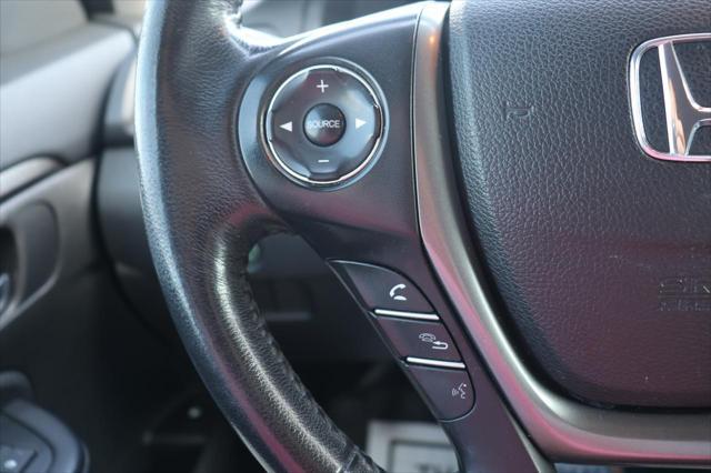Photo of 2017 Crystal Black Pearl Honda Ridgeline
