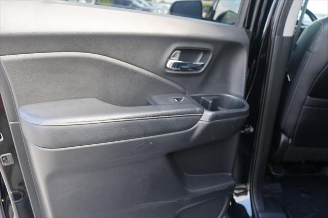Photo of 2017 Crystal Black Pearl Honda Ridgeline