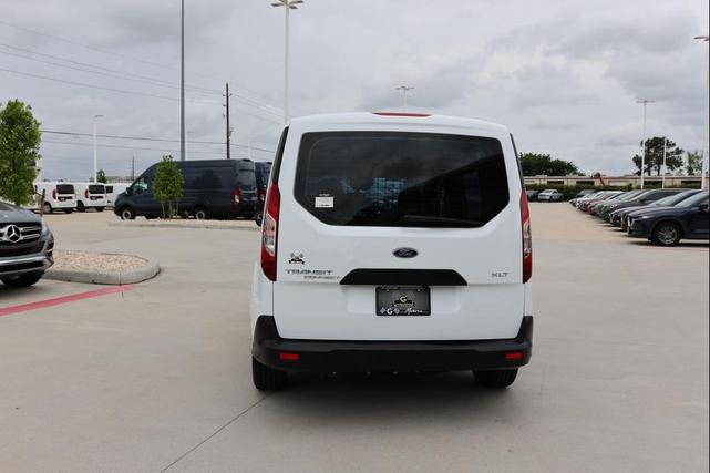 Photo of 2022 Frozen White Ford Transit Connect