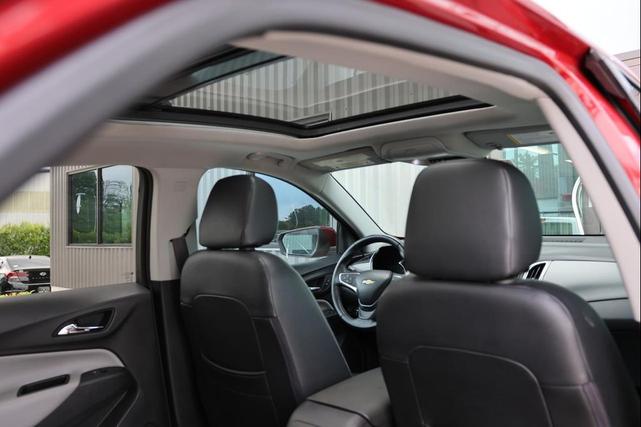 Photo of 2018 Cajun Red Tintcoat Chevrolet Equinox
