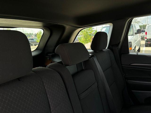 Photo of 2018 Granite Crystal Metallic Clearcoat Jeep Grand Cherokee