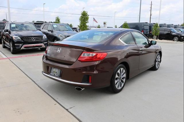 Photo of 2014 Tiger Eye Pearl Honda Accord