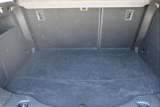 Photo of 2022 Silver Ice Metallic Chevrolet Trax