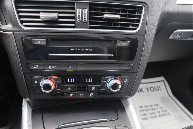 Photo of 2015 GRAY Audi Q5
