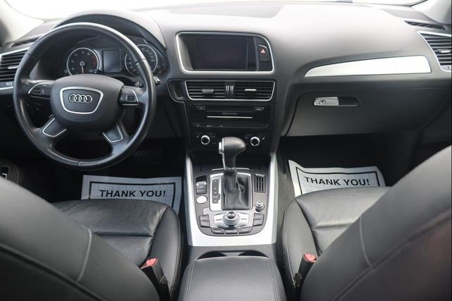 Photo of 2015 GRAY Audi Q5