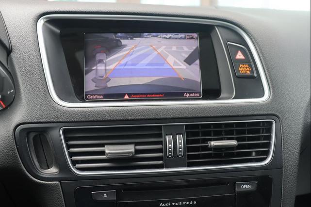 Photo of 2015 GRAY Audi Q5