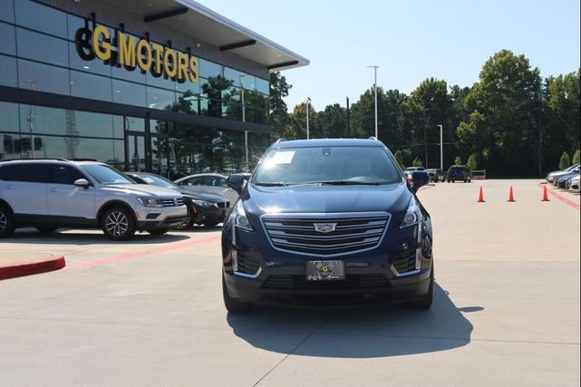 Photo of 2017 BLUE Cadillac XT5