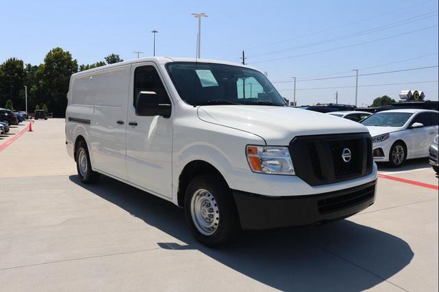 Photo of 2017 Glacier White Nissan NV Cargo NV1500