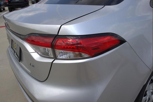 Photo of 2020 Classic Silver Metallic Toyota Corolla