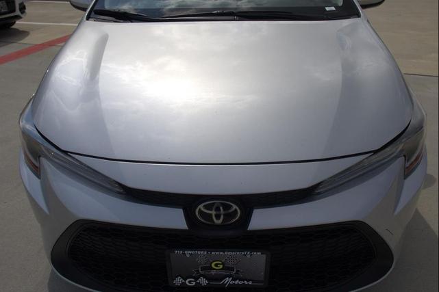 Photo of 2020 Classic Silver Metallic Toyota Corolla