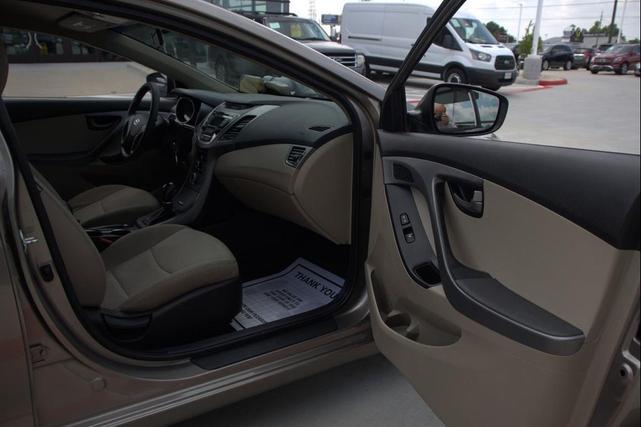 Photo of 2020 Classic Silver Metallic Toyota Corolla