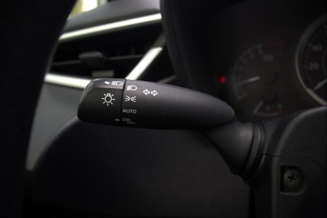 Photo of 2020 Classic Silver Metallic Toyota Corolla