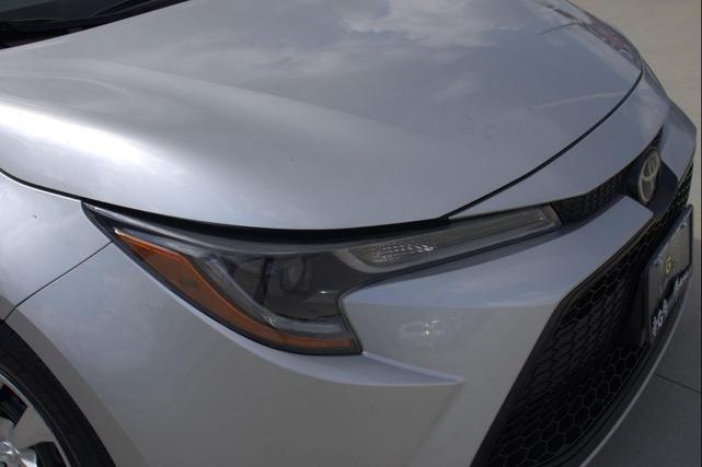 Photo of 2020 Classic Silver Metallic Toyota Corolla