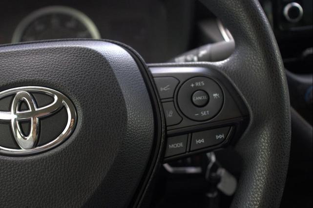 Photo of 2020 Classic Silver Metallic Toyota Corolla