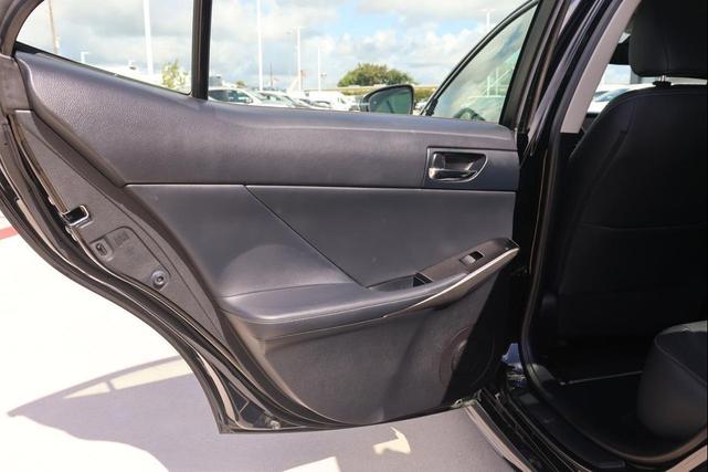 Photo of 2014 Obsidian Lexus IS 250