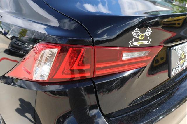 Photo of 2014 Obsidian Lexus IS 250