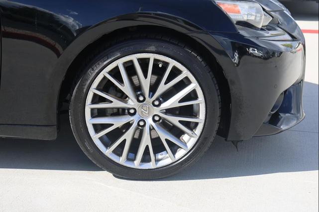 Photo of 2014 Obsidian Lexus IS 250