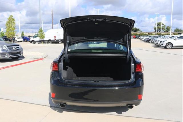 Photo of 2014 Obsidian Lexus IS 250