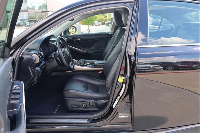 Photo of 2014 Obsidian Lexus IS 250