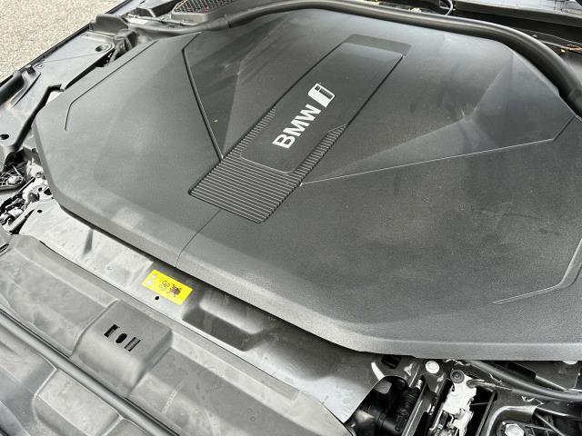 Photo of 2024 Dark Graphite Metallic BMW i5