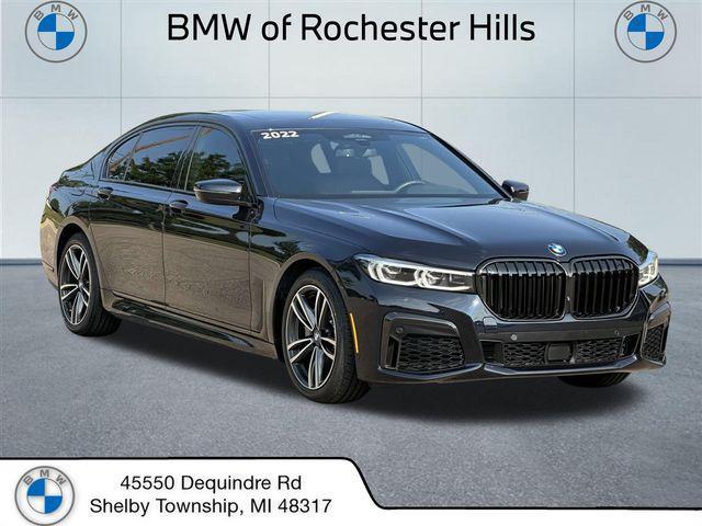2022 BMW 740