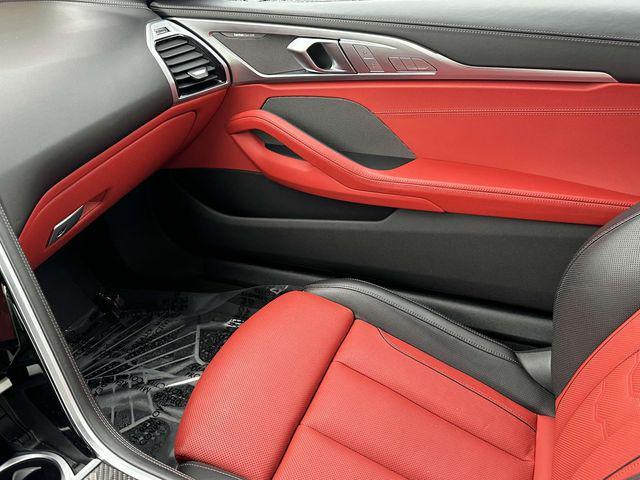 Photo of 2023 Black Sapphire Metallic BMW M850