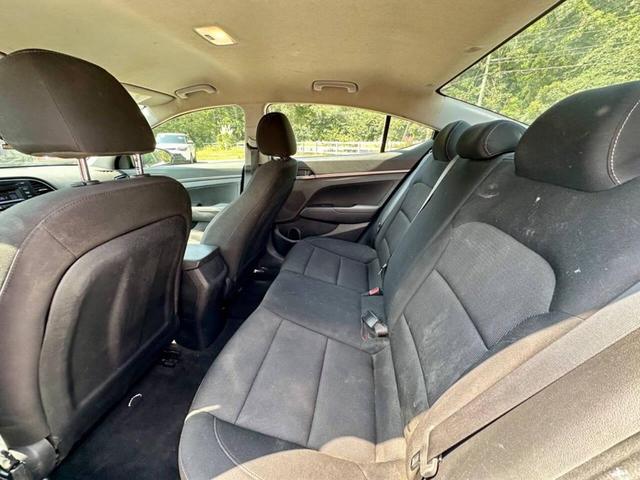 Photo of 2018 Quartz White Pearl Hyundai ELANTRA