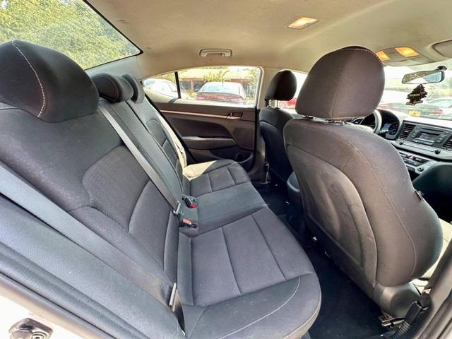 Photo of 2018 Quartz White Pearl Hyundai ELANTRA