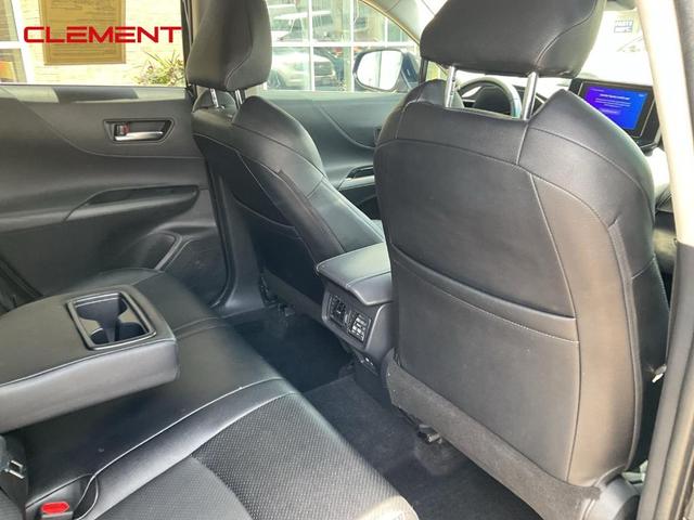 Photo of 2024 Black Toyota Venza