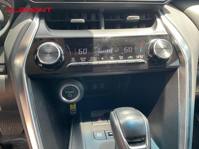 Photo of 2024 Black Toyota Venza
