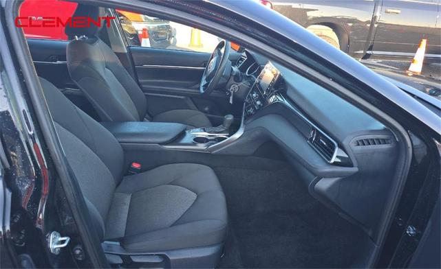Photo of 2024 Midnight Black Metallic Toyota Camry