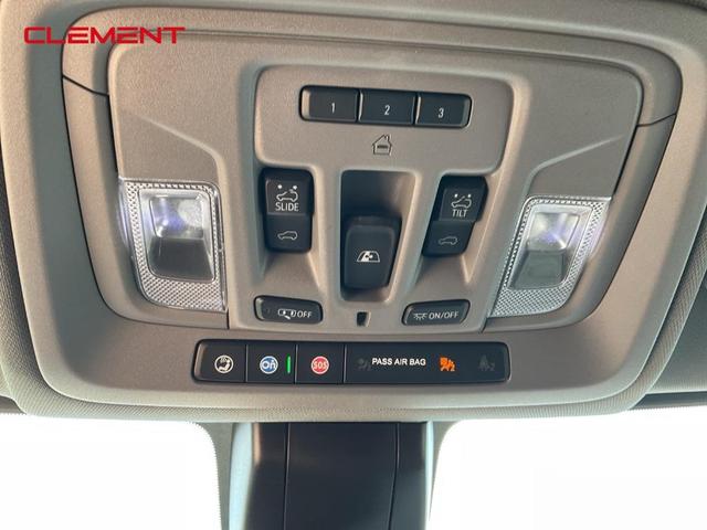 Photo of 2022 Cayenne Red GMC Sierra 2500