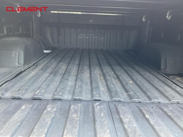Photo of 2022 Onyx Black GMC Sierra 1500