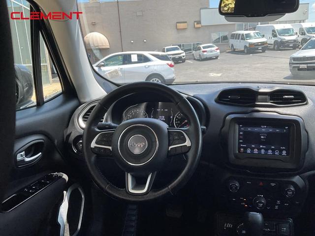 Photo of 2020 Granite Crystal Clearcoat Metallic Jeep Renegade