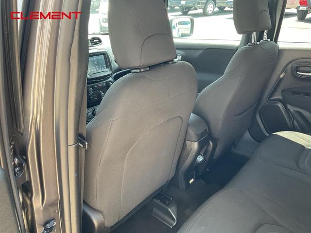 Photo of 2020 Granite Crystal Clearcoat Metallic Jeep Renegade
