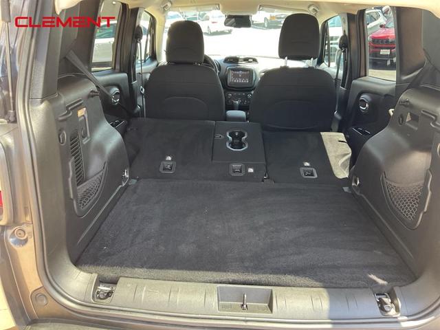 Photo of 2020 Granite Crystal Clearcoat Metallic Jeep Renegade