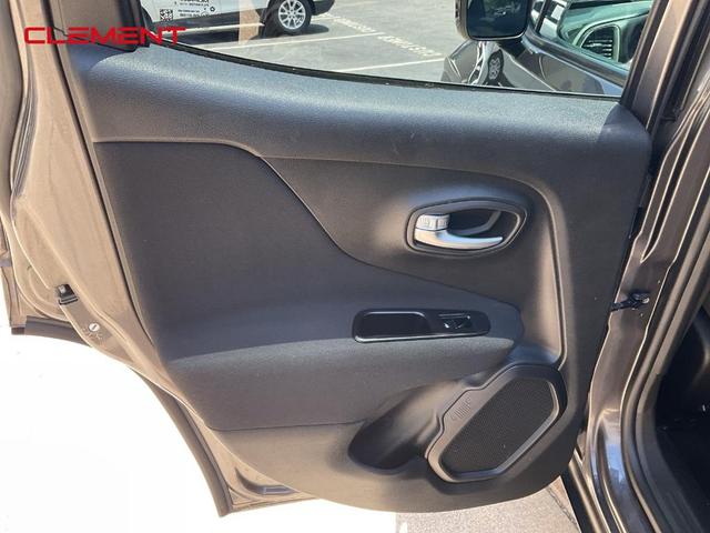 Photo of 2020 Granite Crystal Clearcoat Metallic Jeep Renegade