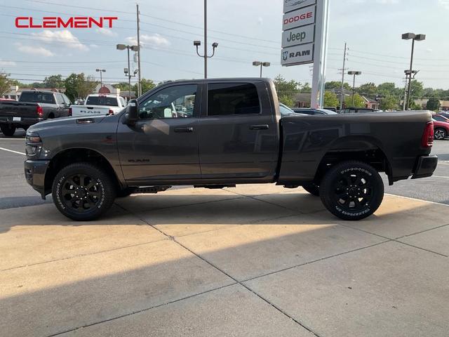 Photo of 2025 Granite Crystal Clearcoat Metallic RAM 2500