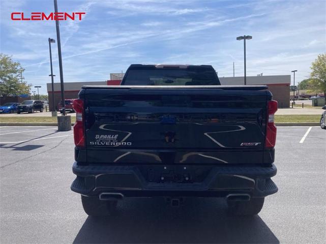 Photo of 2020 Black Chevrolet Silverado 1500