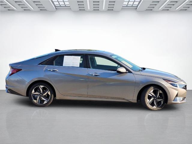 Photo of 2021 Metal Hyundai ELANTRA