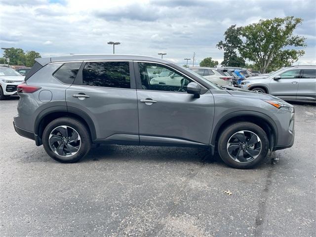 Photo of 2024 Gun Metallic Nissan Rogue