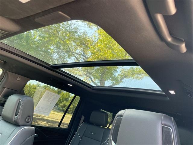Photo of 2024 Crystal White Tri-Coat Cadillac Escalade ESV