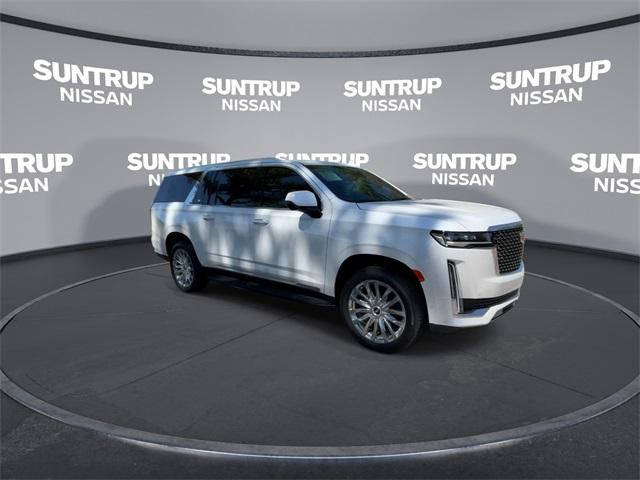 Photo of 2024 Crystal White Tri-Coat Cadillac Escalade ESV