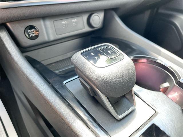 Photo of 2024 Gun Metallic Nissan Rogue